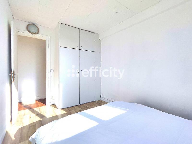 Appartement - 65 m² - 4 pièces