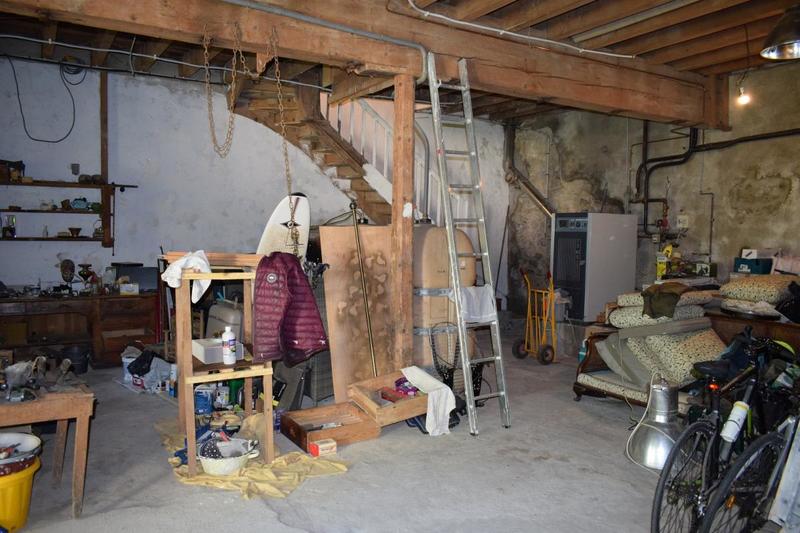 Maison bourgeoise - 250 m² - 12 pièces