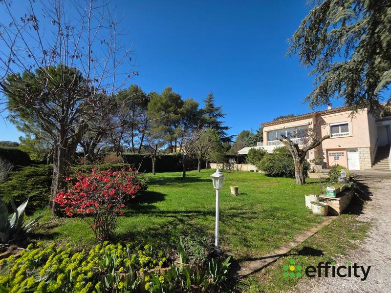 Villa - 152 m² - 5 pièces