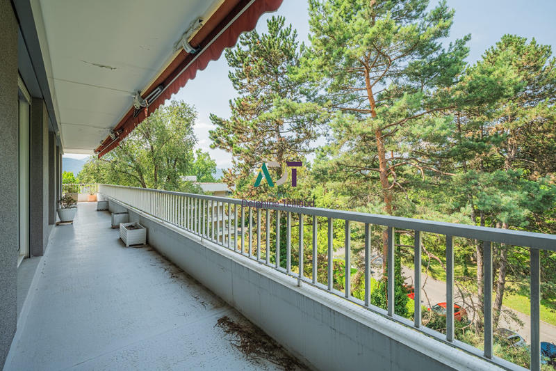 Appartement - 140 m² - 5 pièces