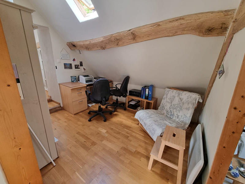 Maison - 94 m² - 4 pièces