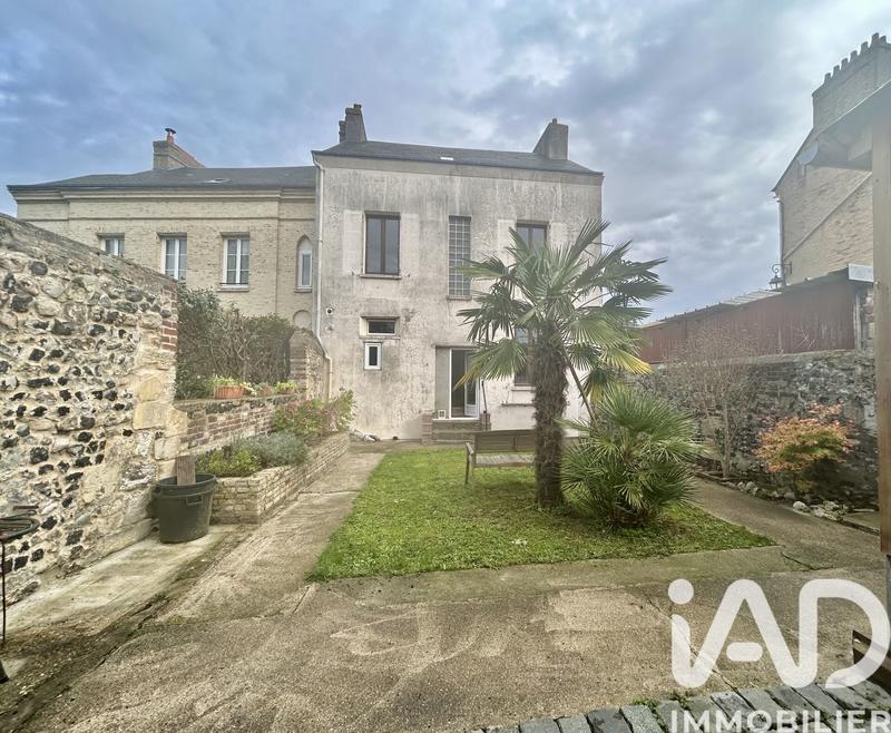 Maison - 103 m² - 6 pièces