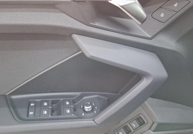 Audi A3 sportback 45 TFSIe 245 Hybride Rechargeable / Apple Carplay Android Auto Caméra 360° Audi Sound System Keyless