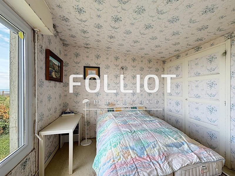 Maison - 90 m² - 5 pièces