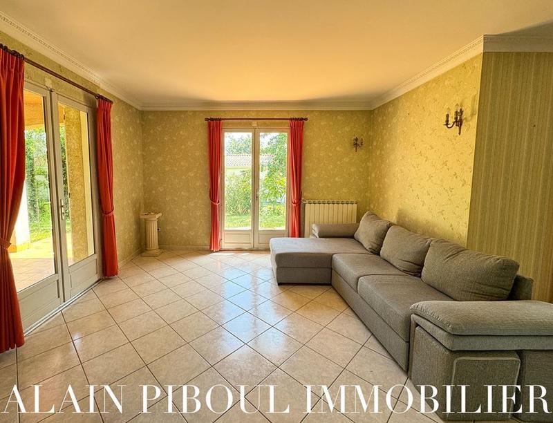 Maison traditionnelle - 107 m² - 4 pièces