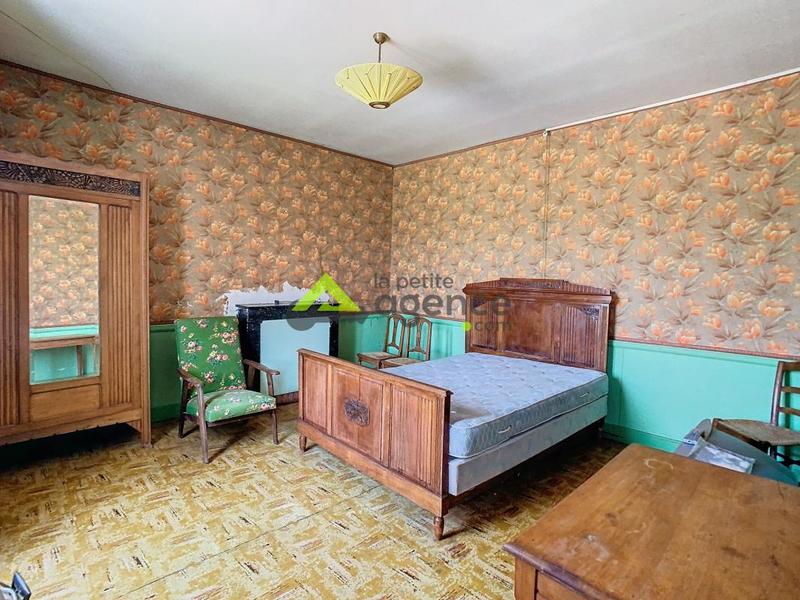 Maison de village - 216 m² - 9 pièces