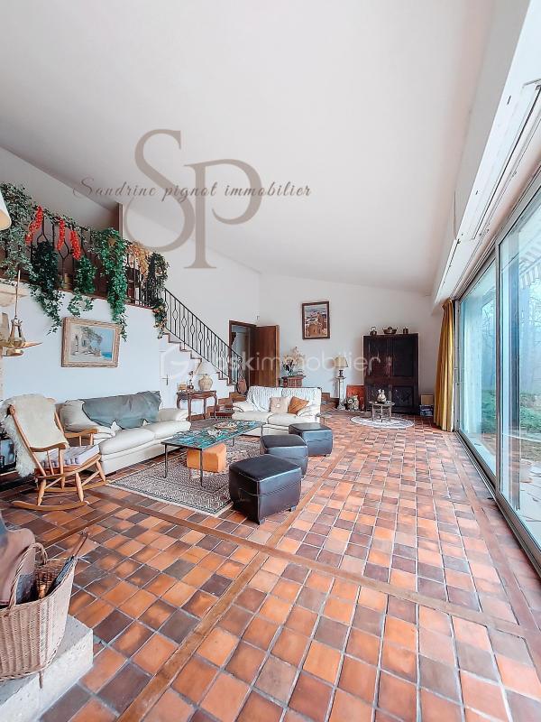 Maison d'architecte - 262 m² - 8 pièces