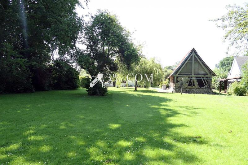 Demeure - 209 m² - 7 pièces