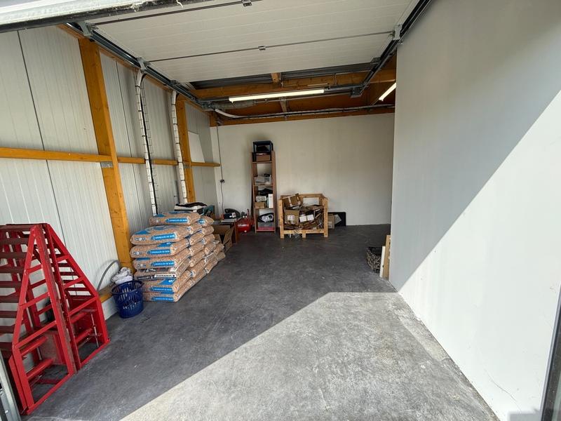 Bureau - 60 m² - 2 pièces