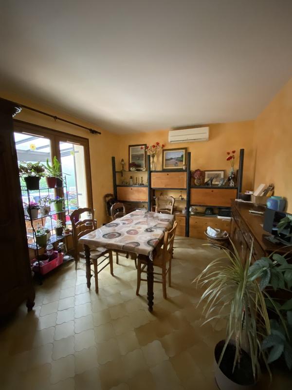 Maison - 130 m² - 7 pièces