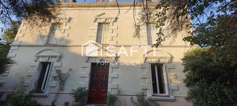 Maison - 265 m² - 8 pièces