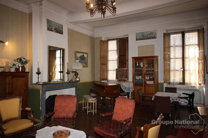 Hôtel particulier - 450 m² - 13 pièces