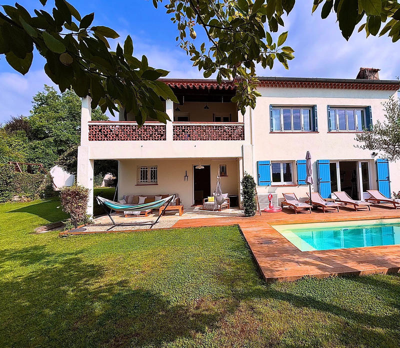 Maison - 142 m² - 6 pièces