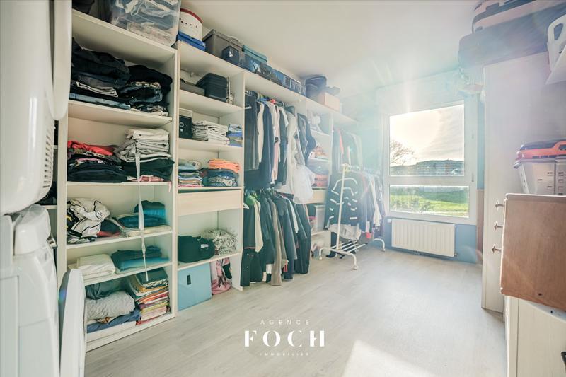 Appartement - 82 m² - 5 pièces