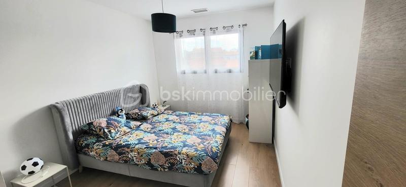 Maison - 110 m² - 4 pièces