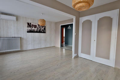 Appartement - 64 m² - 4 pièces