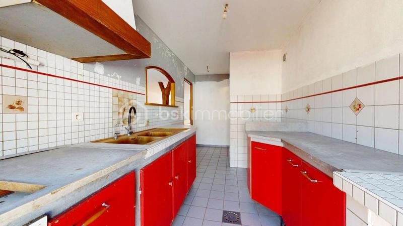 Maison - 142 m² - 7 pièces