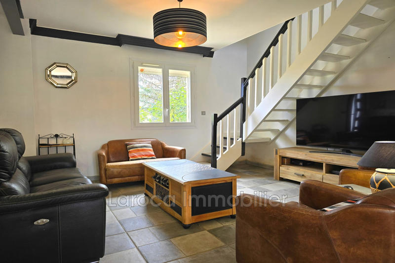 Villa - 167 m² - 6 pièces