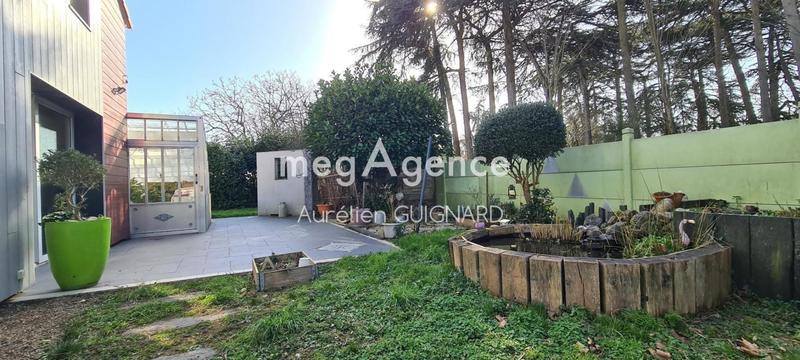 Maison - 153 m² - 9 pièces