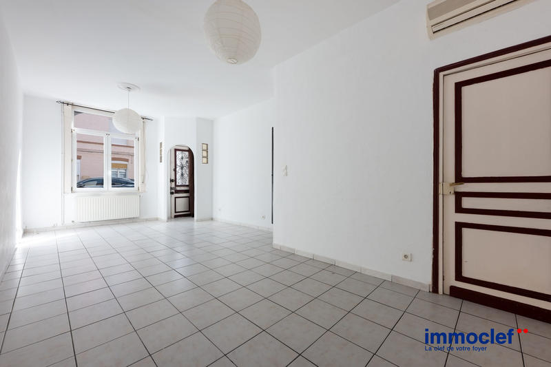 Maison - 98 m² - 4 pièces