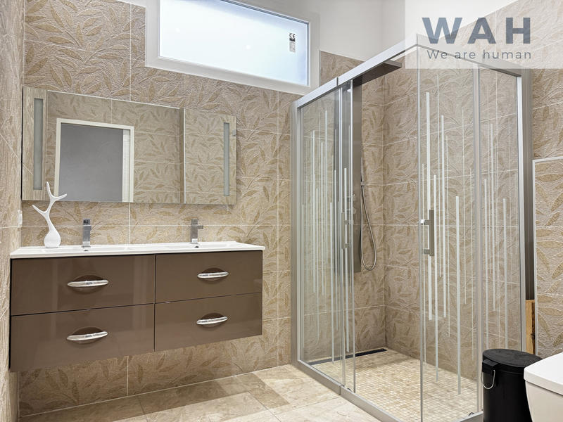 Appartement - 270 m² - 7 pièces