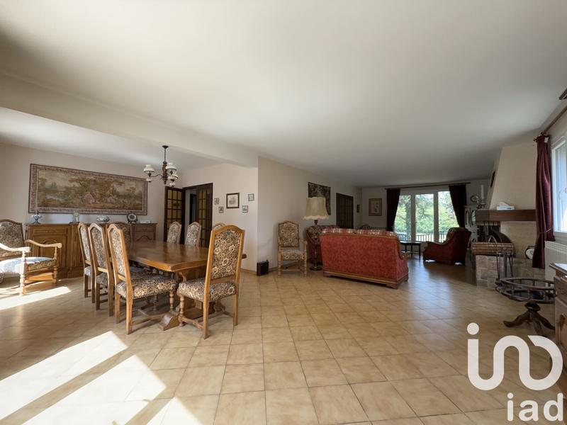 Maison - 178 m² - 6 pièces