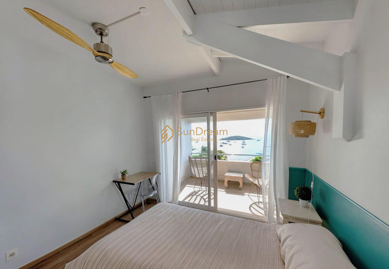 Maison - 101 m² - 4 pièces