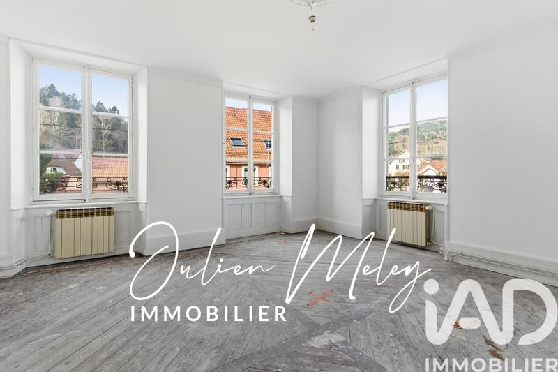 Maison de village - 268 m² - 18 pièces