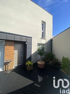 Maison de ville - 81 m² - 4 pièces