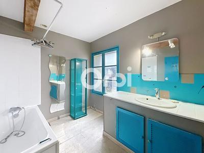 Maison ancienne - 152 m² - 5 pièces