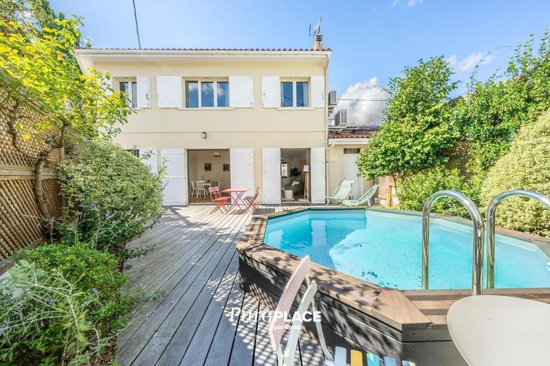 Maison - 186 m² - 7 pièces