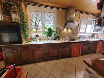 Maison - 88 m² - 4 pièces