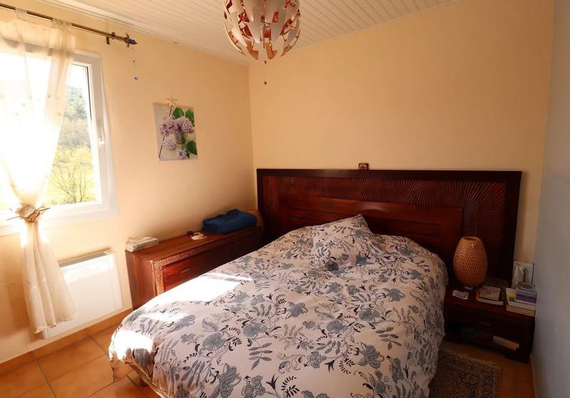 Maison - 180 m² - 6 pièces