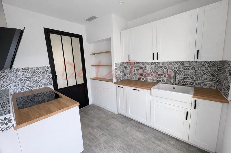 Appartement - 80 m² - 4 pièces