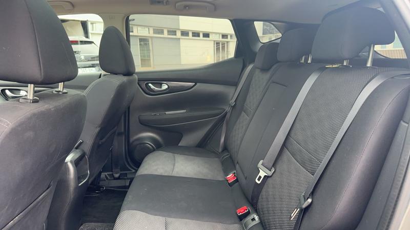 Nissan Qashqai 1.2 Dig-T 115 n-Connecta