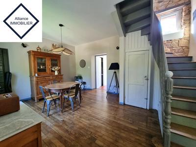 Maison - 103 m² - 5 pièces