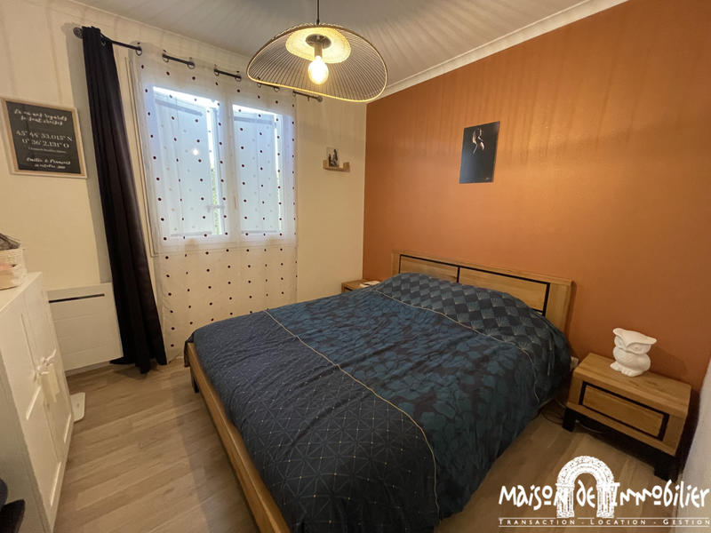 Maison - 99 m² - 5 pièces