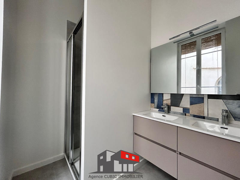 Appartement - 72 m² - 3 pièces