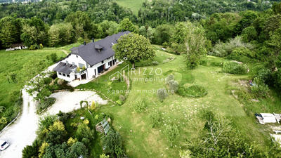 Ferme - 673 m² - 13 pièces