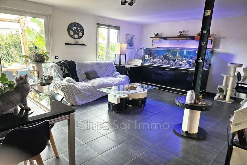 Villa - 90 m² - 4 pièces