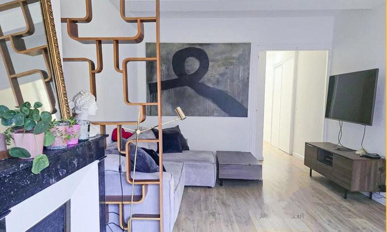 Appartement - 94 m² - 4 pièces