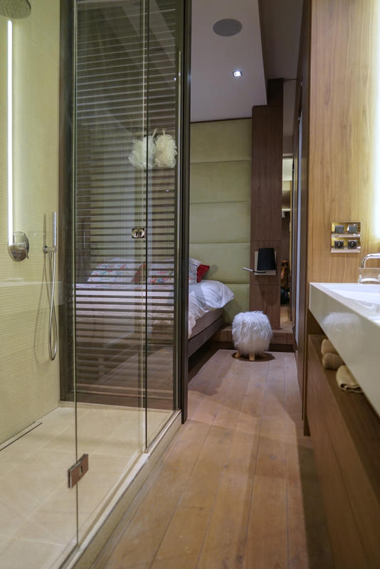 Appartement - 77 m² - 2 pièces