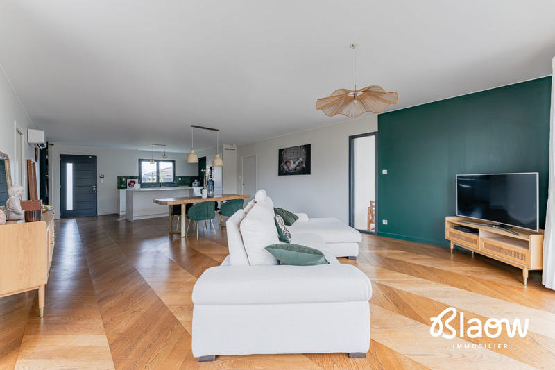 Maison - 107 m² - 4 pièces