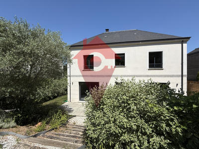 Maison - 160 m² - 7 pièces