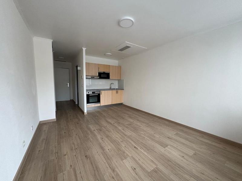 Appartement - 76 m² - 2 pièces