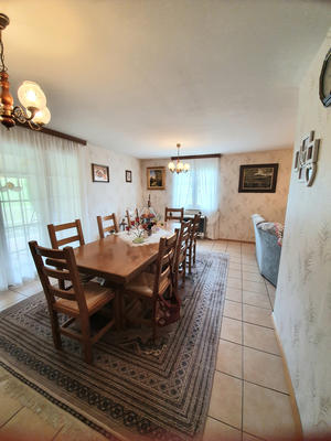 Maison - 136 m² - 7 pièces