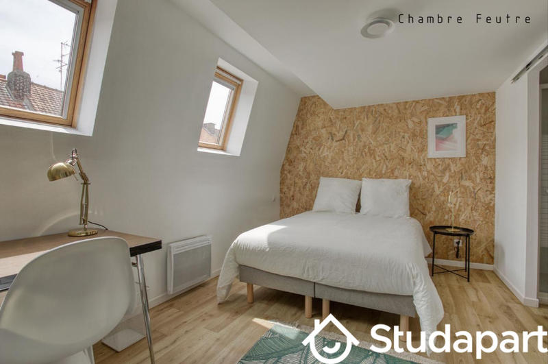 Chambre - 16 m² - 1 pièce