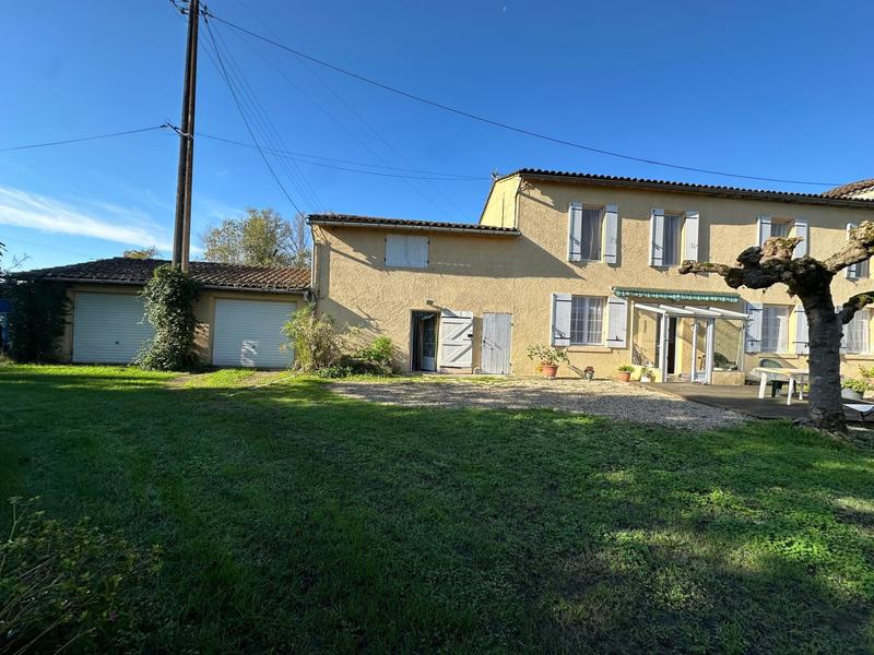 Maison - 139 m² - 5 pièces