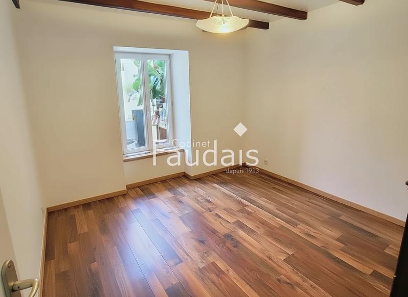 Maison - 137 m² - 7 pièces