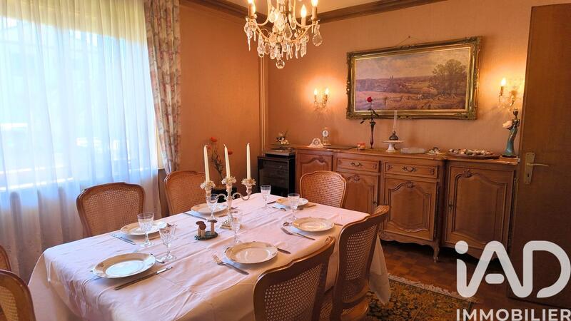 Maison - 167 m² - 6 pièces